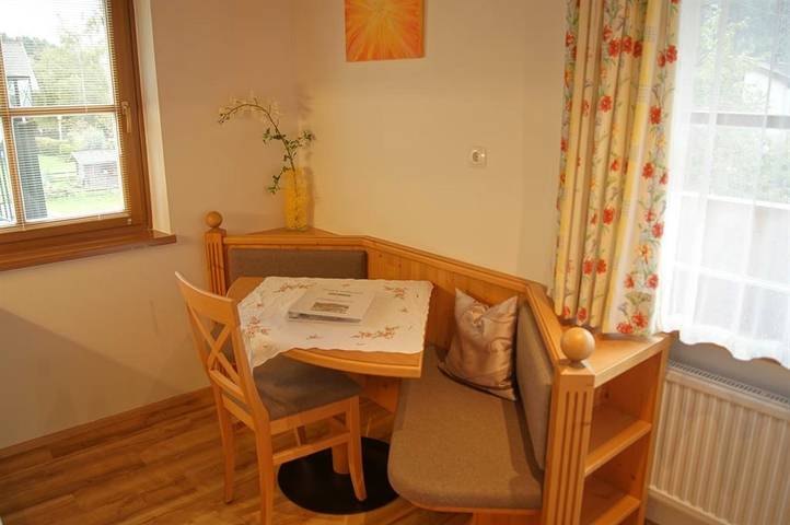 Ganze Ferienwohnung, #5 Sonnenschein - 1 Raum Fewo süd-ostseitig in Wagrain, Ski Amadé