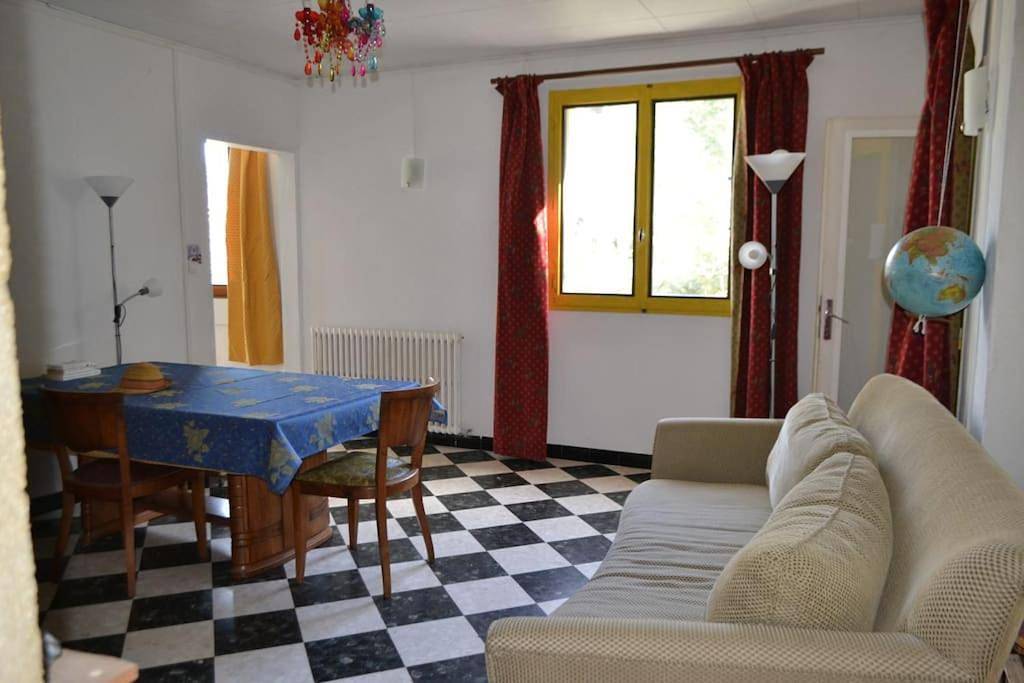 Appartement entier, Vacances en famille aux Gabions in Cavaillon, Parc naturel régional du Luberon