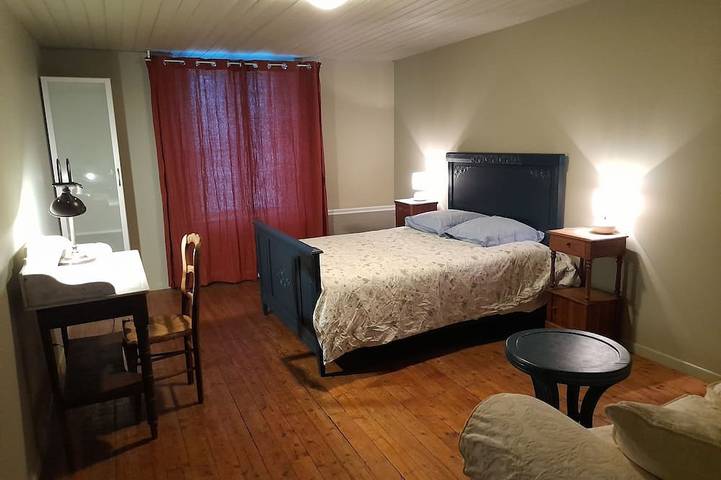 Maison de vacances pour 6 personnes, avec jacuzzi ainsi que jardin et terrasse