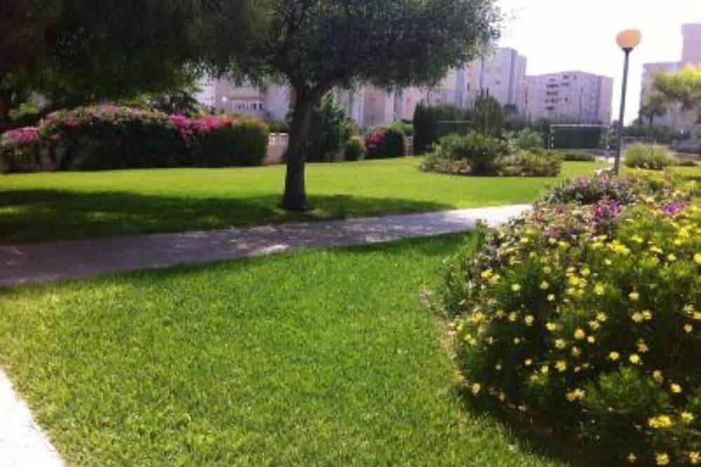 Appartamento intero, Air Conditioning, Free Wifi, Ne Tflix, Only 2 Minutes Beach in Alicante, Costa Blanca