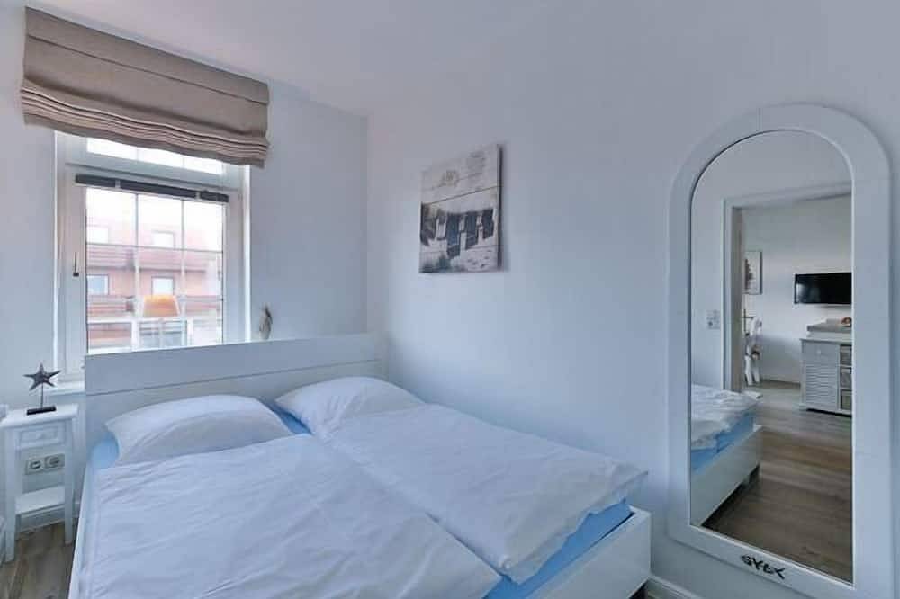 Ganze Wohnung, App. 8 in strandnaher Lage - Bäderstil-Villa in Wenningstedt/Sylt in Wenningstedt, Sylt