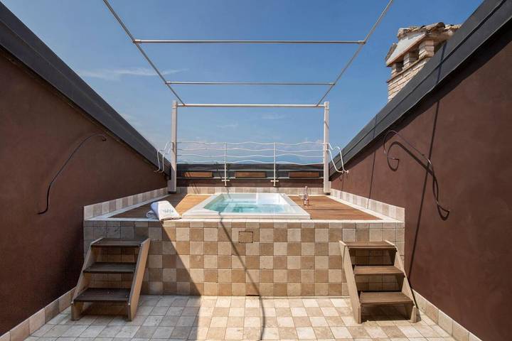 Chambre d’hôte pour 2 personnes, avec jacuzzi et jardin à Peschiera del Garda - 2