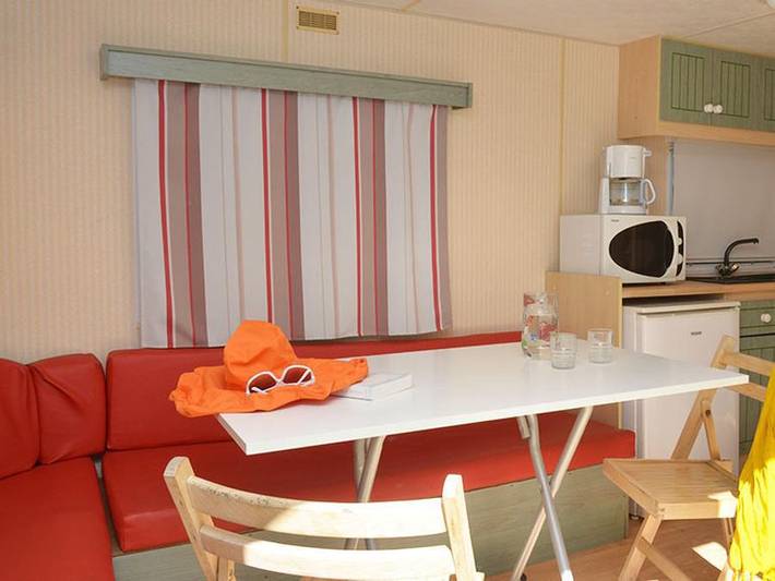 Mobil home pour 6 personnes, avec bassin pour enfant et sauna à Angles - 2