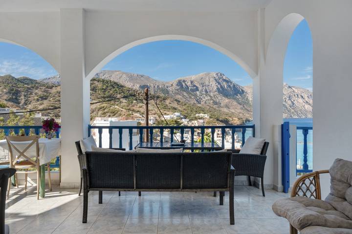 Ganzes Studio, Studio-Apartment 'Double No 1' mit Meerblick, Wlan und Klimaanlage in Karpathos