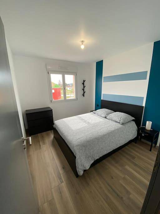 Appartement entier, Two-Bedroom Apartment in Charmes, Région d'Épinal