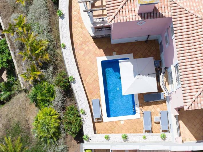 Villa para 6 pessoas, com piscina e vista e ainda varanda em São Gonçalo