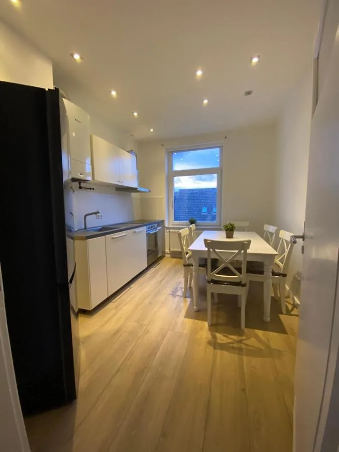 Apartamento de vacaciones para 6 personas, con vistas y jardín - 1
