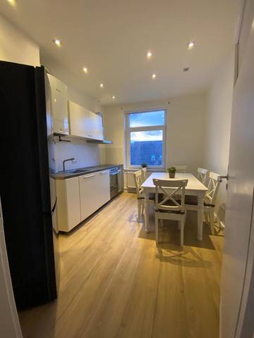 Ferienwohnung für 6 Personen, mit Garten und Ausblick in Laatzen