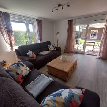 Ferienwohnung für 2 Personen, mit Garten und Terrasse, mit Haustier in Dornum