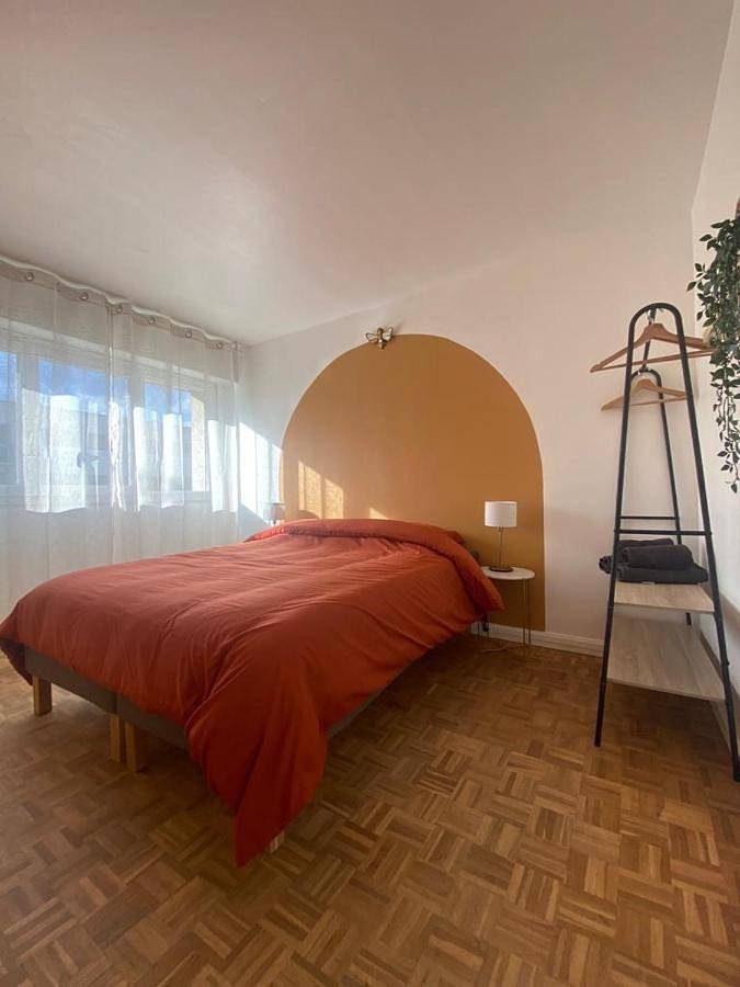 Appartement entier, Three-Bedroom Apartment in Le Chesnay, Yvelines