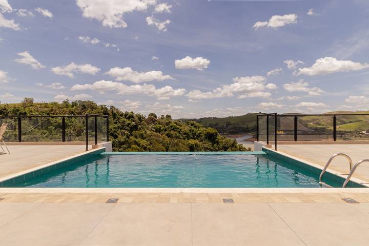 Casas e apartamentos de temporada para 12 pessoas, com jardim em São José dos Campos