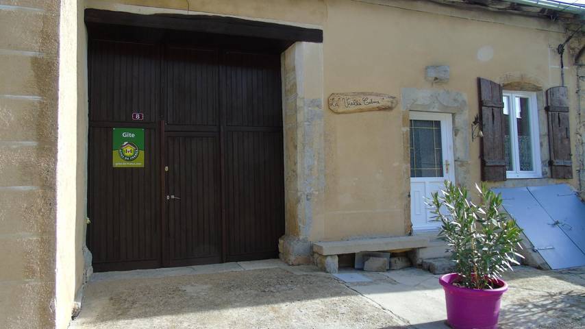 La vieille cabane in Miéry, Jura Francais