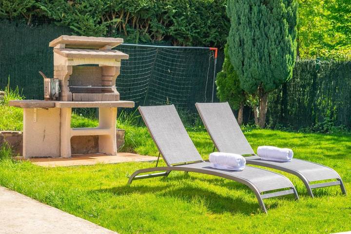 Casa de vacaciones para 8 personas, con piscina además de vistas y jardín en Navarra - 3