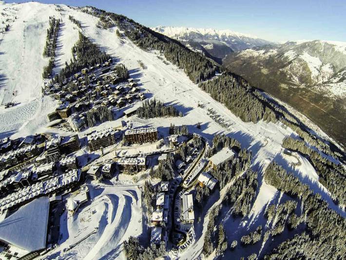 Chalet pour 6 personnes, avec balcon, adapté aux familles dans Courchevel 1850