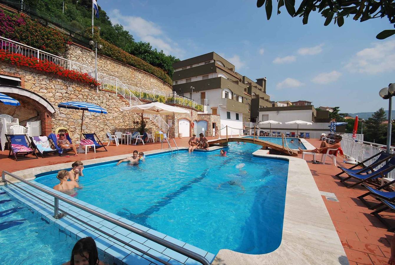 Apartamento vacacional entero, Apartamento vacacional con piscina y aire acondicionado  in Pietra Ligure, Pietra Ligure Municipio