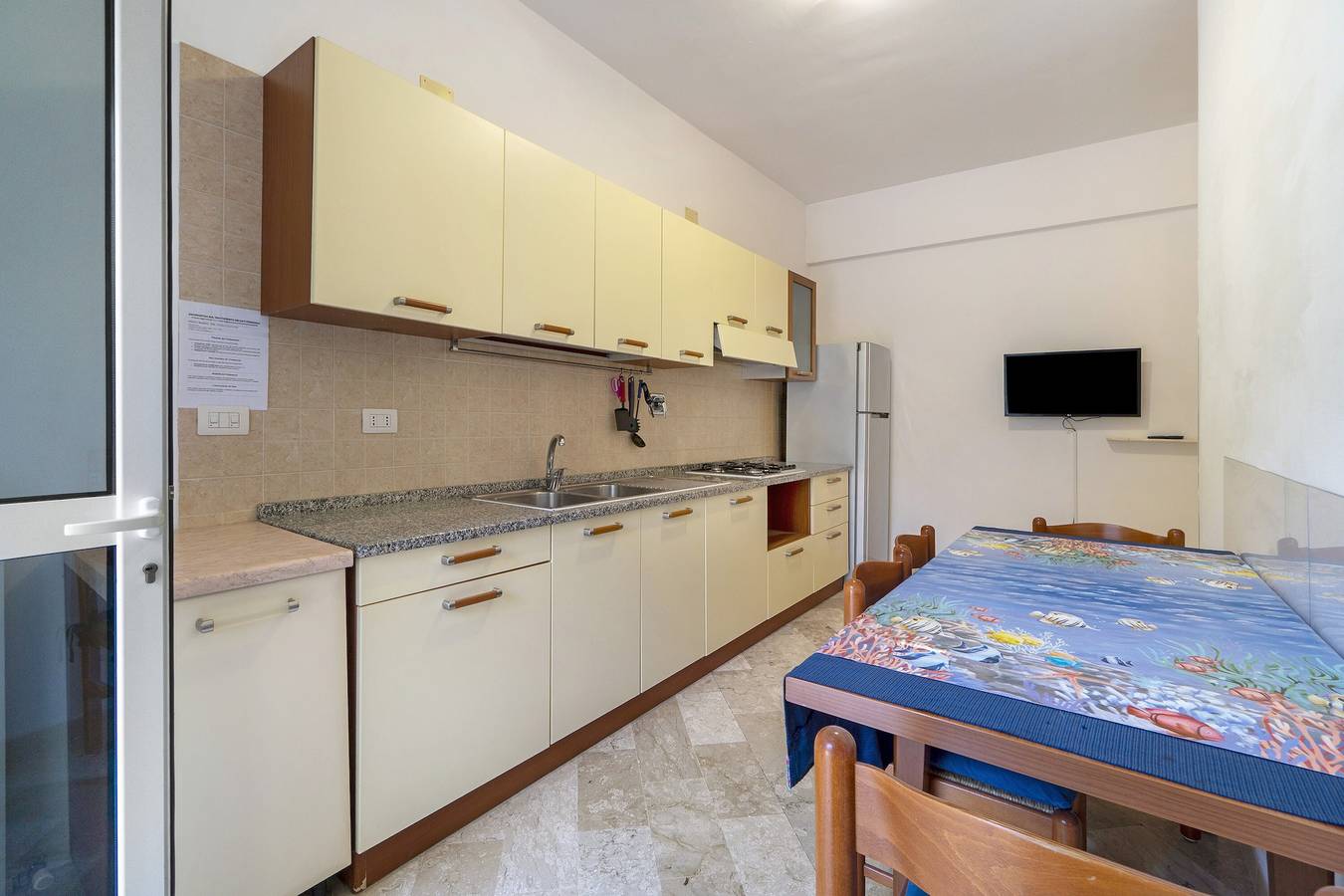 Ganze Wohnung, Ferienwohnung 'Stella Marina' mit privater Terrasse in Celle Ligure, Riviera di Ponente
