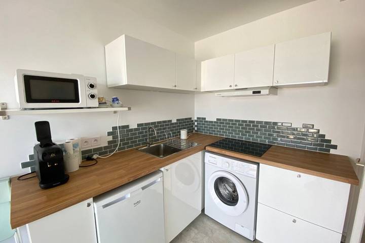 Gîte pour 4 personnes, avec balcon, adapté aux familles dans Cap d’Antibes - 4