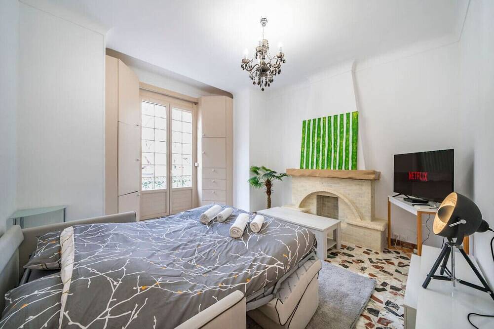 Entire apartment, Monte Carlo border, hypercenter, familly friendly in Beausoleil, Nice region