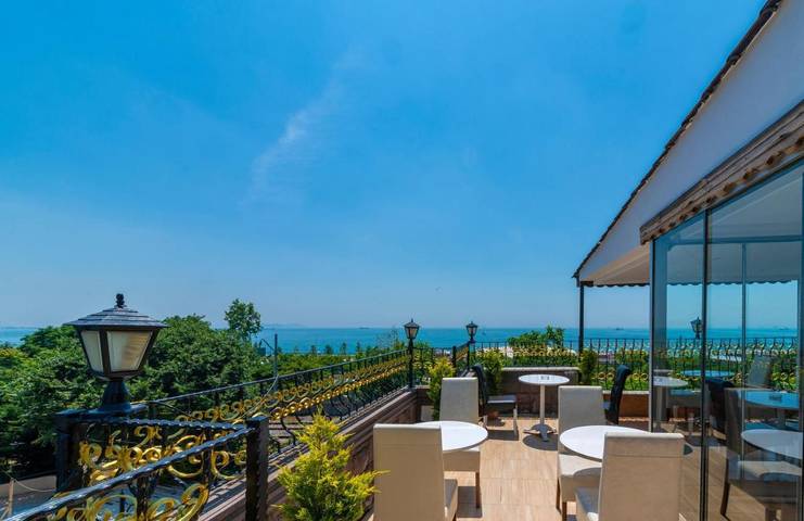 Hotel voor 3 personen, with whirlpool and tuin as well as sauna in Istanbul