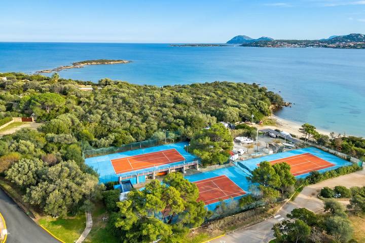 Gîte pour 4 personnes, avec Terrasse dans Olbia - 4