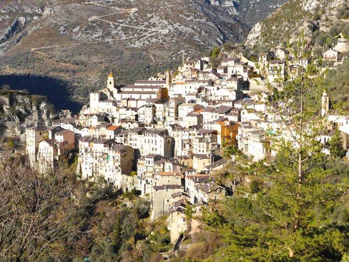 Gîte pour 4 personnes, avec vue à Saorge - 2