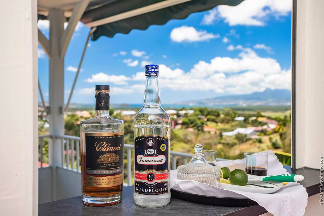 Bungalow Chic : Vue Mer & Montagne (Bleu) in Rivière-Salée, Martinique