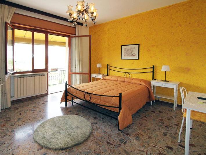 Location de vacances pour 3 personnes, avec vue et terrasse à Fabriano - 3