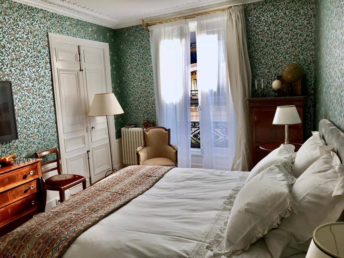 Le 48 Paris in Paris 10e Arrondissement, Paris
