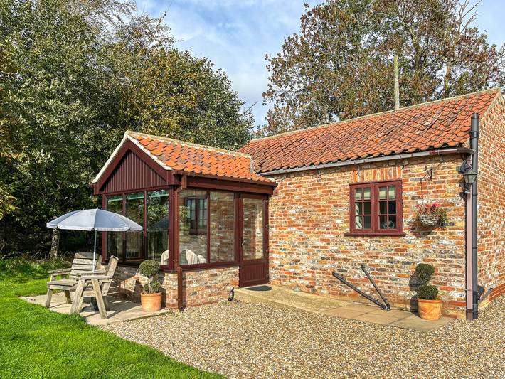 Log cabin for 2 people, with Garden in Brandesburton