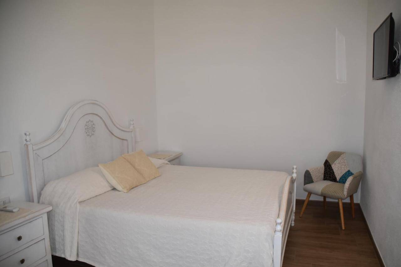 Superior Double Room in L'Annunziata, Castiadas