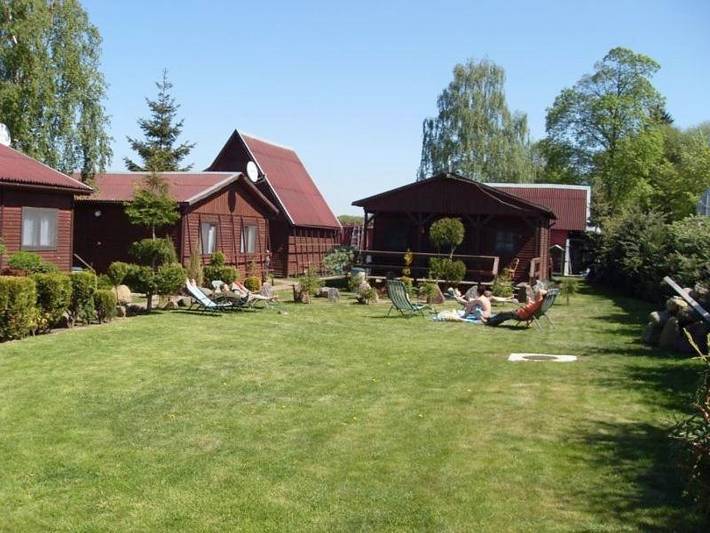 Ferienpark für 5 Personen, mit Terrasse und Garten sowie Sauna und Seeblick in Polen - 4