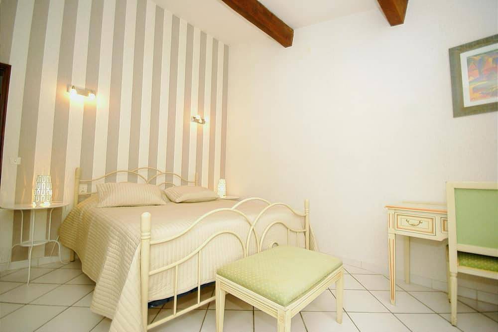 Vakantiehuis in Le Thor met privézwembad in Le Thor, Vaucluse