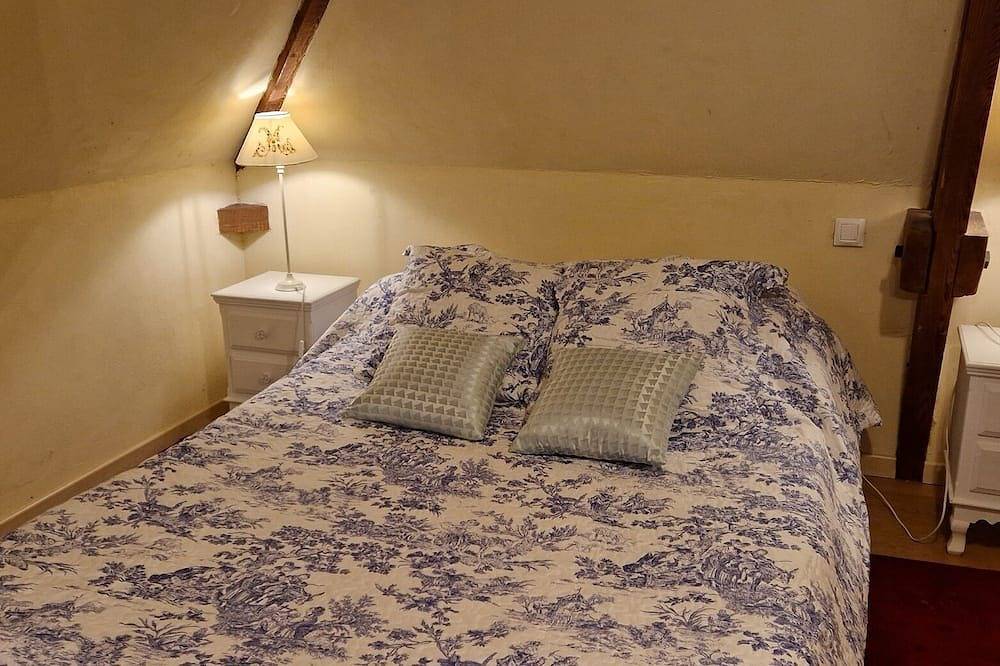 Isabelle's gîte in the Domaine du Château de la Mézière in Lunay, Loire-Tal