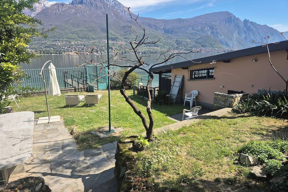 Ferienhaus am See mit privatem Garten und Seebrücke. in Onno (Oliveto Lario), Oliveto Lario