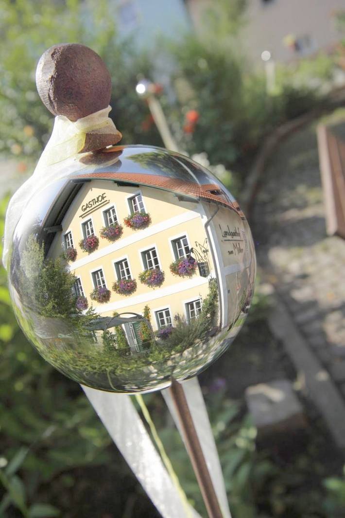 Hotel für 2 Personen, mit Garten und Terrasse in Ruderting