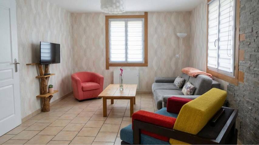 Location de vacances pour 12 personnes, avec Terrasse dans Charny-Orée-de-Puisaye - 4