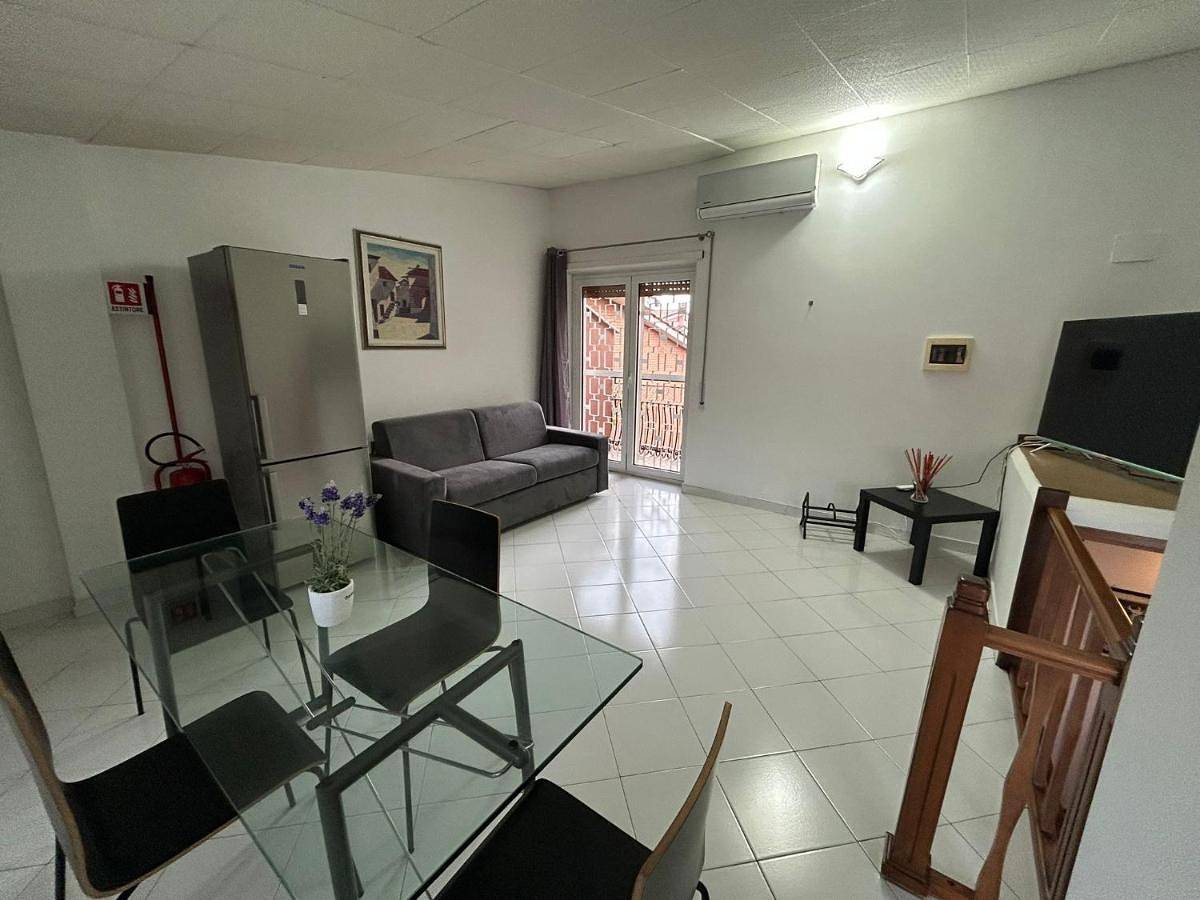 Appartamento intero, One-Bedroom Apartment in Casal Morena, Roma