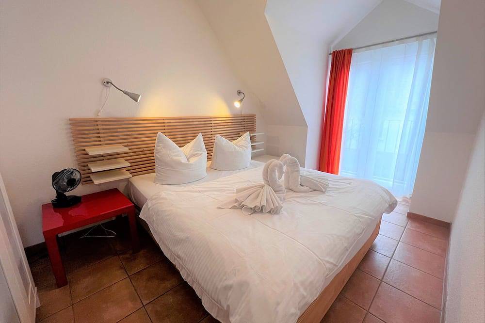 Ganze Wohnung, Apartment 06 | 1. Obergeschoss - Ferienhaus Dollahner | Zentrale Lage | in Ostseebad Binz, Binz