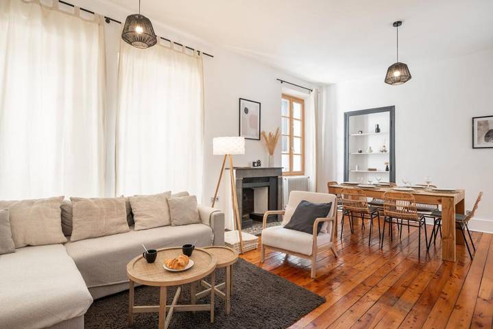 Appartement de vacances pour 6 personnes, avec Balcon et Vue à Chambéry
