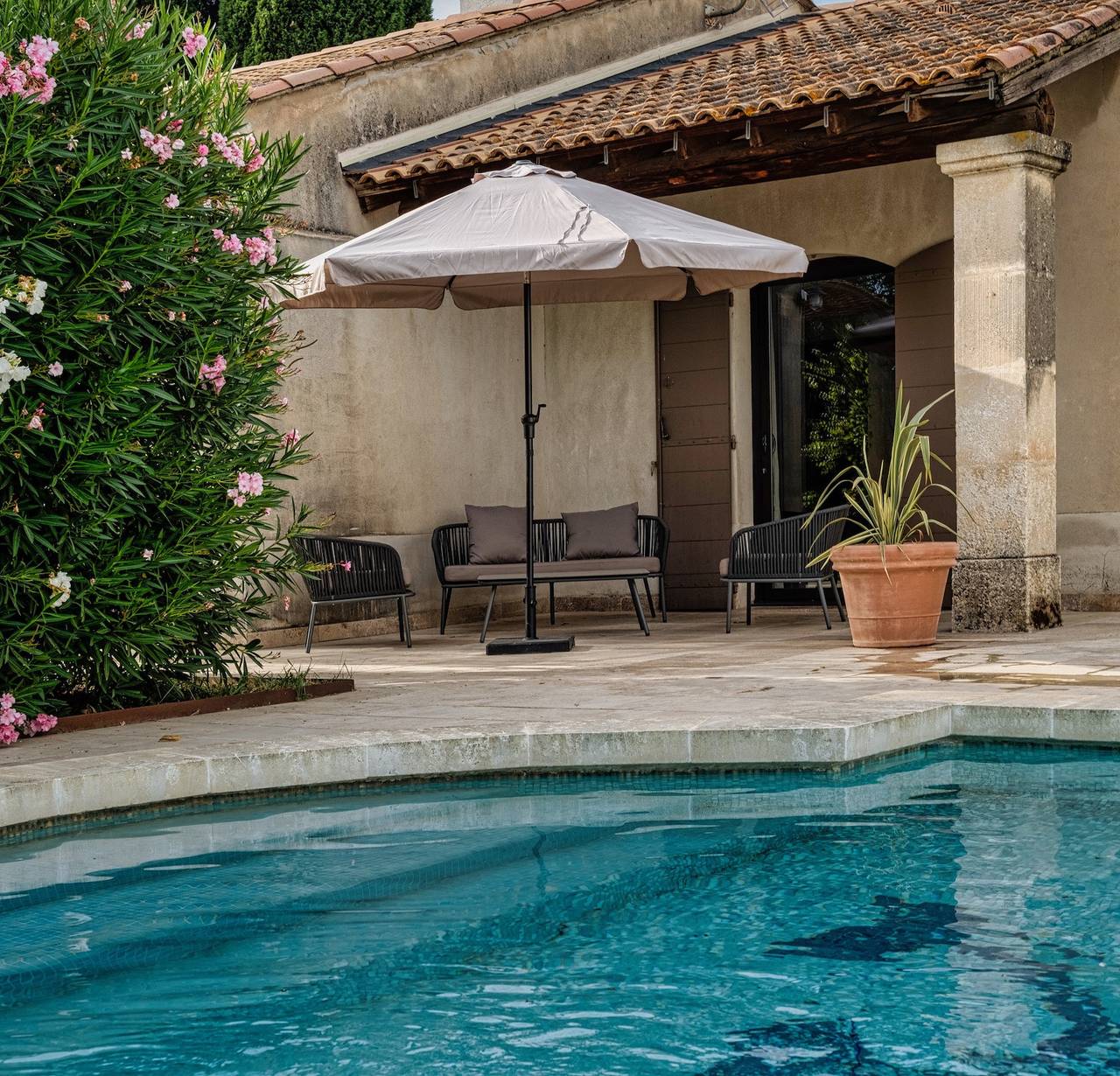 Maison Belleviste - private swimming pool within w in Saint-Rémy-de-Provence, Région d'Arles