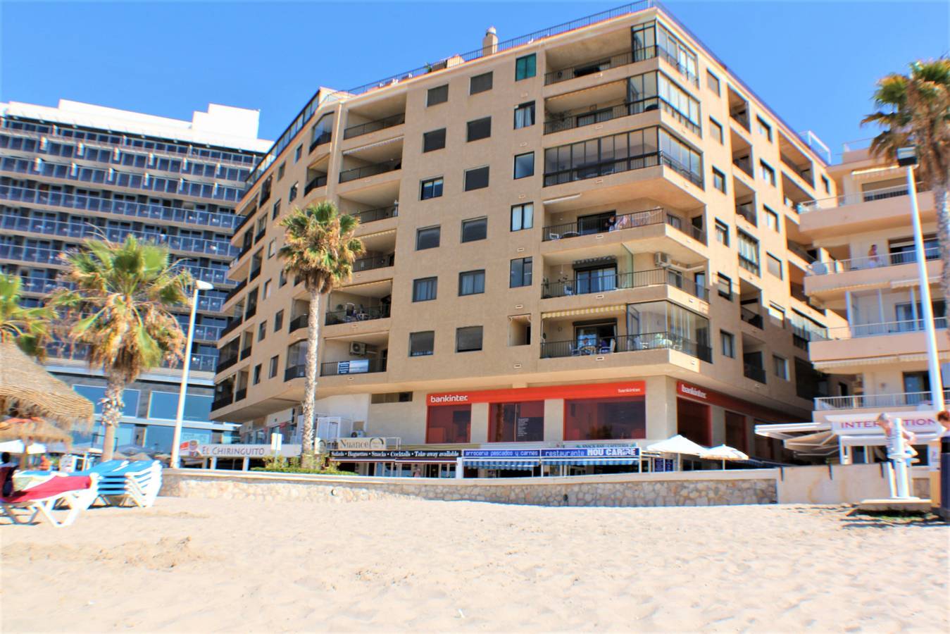Entire apartment, -1ºlínea Playa-Wifi y Garaje Gratis. in Calpe Old Town, Calpe