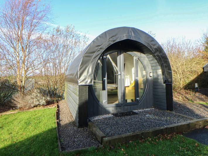 Hut for 2 people, with garden in Gower