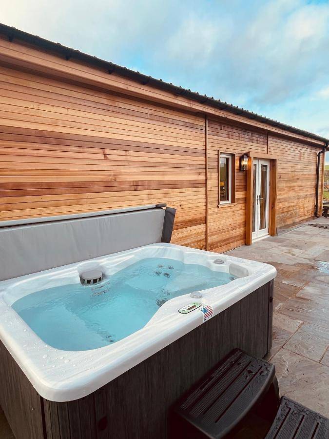 Double Room with Lake View in Northumberland