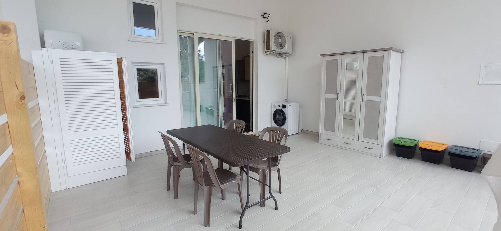Appartamento intero, Appartamento 'Casa Del Mirto' con Terrazza Privata, Wi-Fi e Aria Condizionata in Olbia, Costa Smeralda