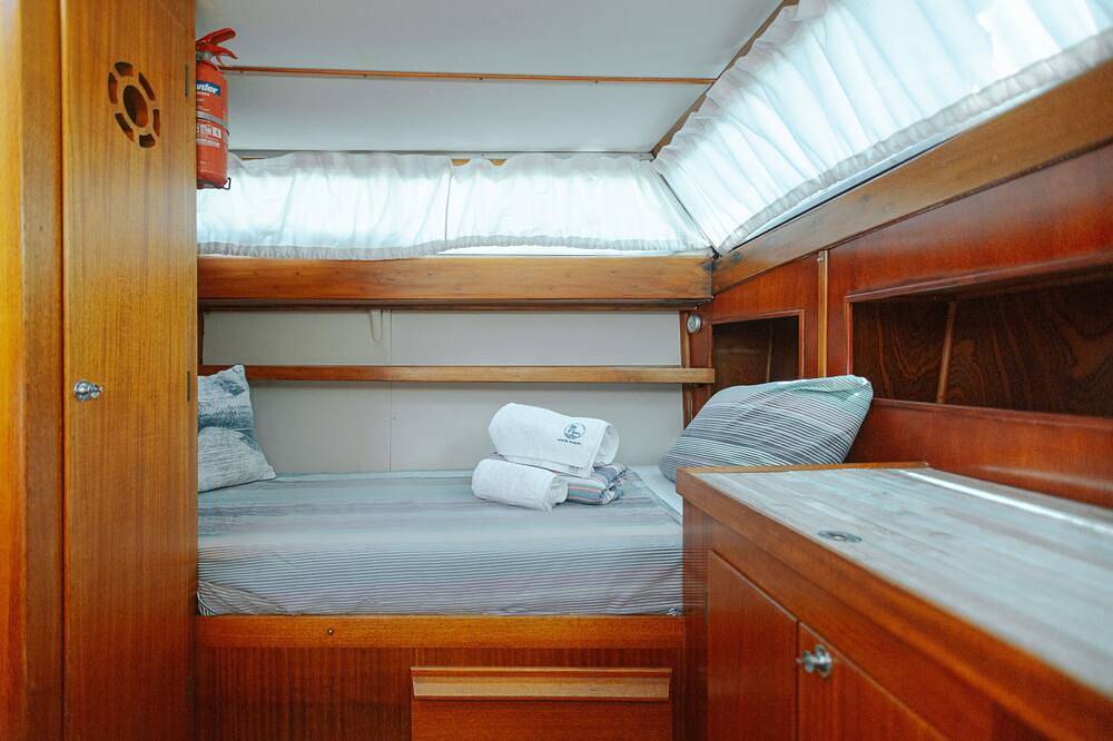 Stay in a Yacht: Your Exclusive Retreat in Algarve in Albufeira, District de Faro