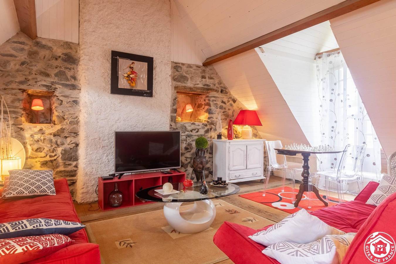 Gîte en bord de mer avec parking et Wifi in Gez, Pyrénées