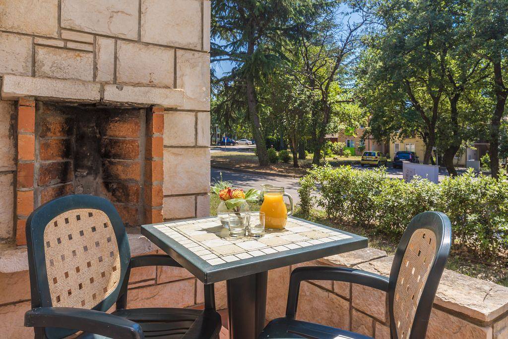 Ganze Wohnung, Ferienanlage Polynesia Wohnung Ea2Bp1 für 3 Personen in Kataro, Umag und Umgebung