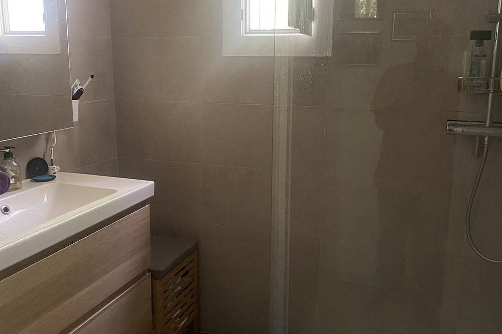 Blick über das Dorf von Castellet in La Cadière-d'Azur, Toulon Region