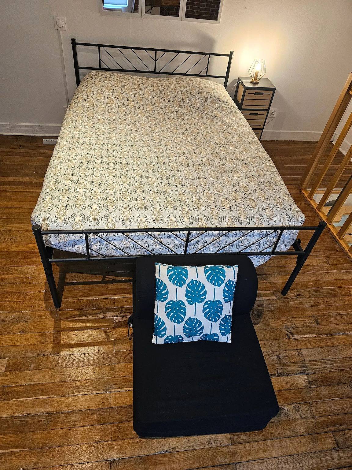 Appartement entier, Appartement accueillant à Montluçon : 35 m², 3 pers. in Montluçon, Région de Montluçon