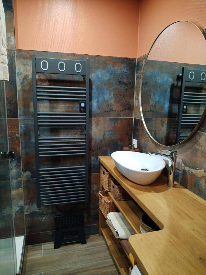 Gîte pour 4 personnes, avec vue à Saint-Germain-Laval - 3